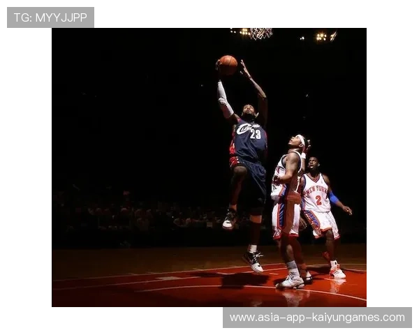 詹姆斯在麦迪逊花园广受欢呼展现超高人气